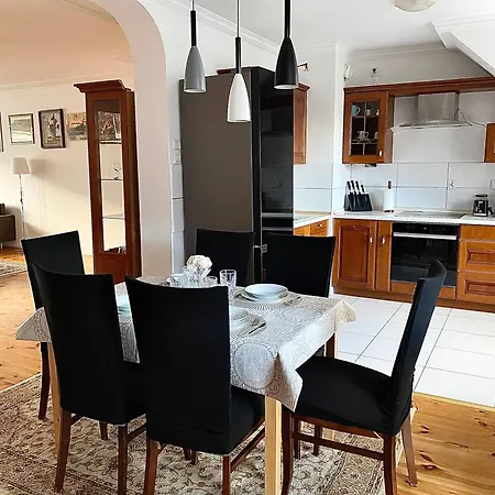 شقة Penthouse In The Old Citycenter كولوبرزيغ